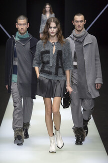 Emporio Armani Fall 2018 Ready-to-Wear , Emporio Armani осень зима 2018 , Fashion show , неделя моды в Милане , MFW , Mainstyles